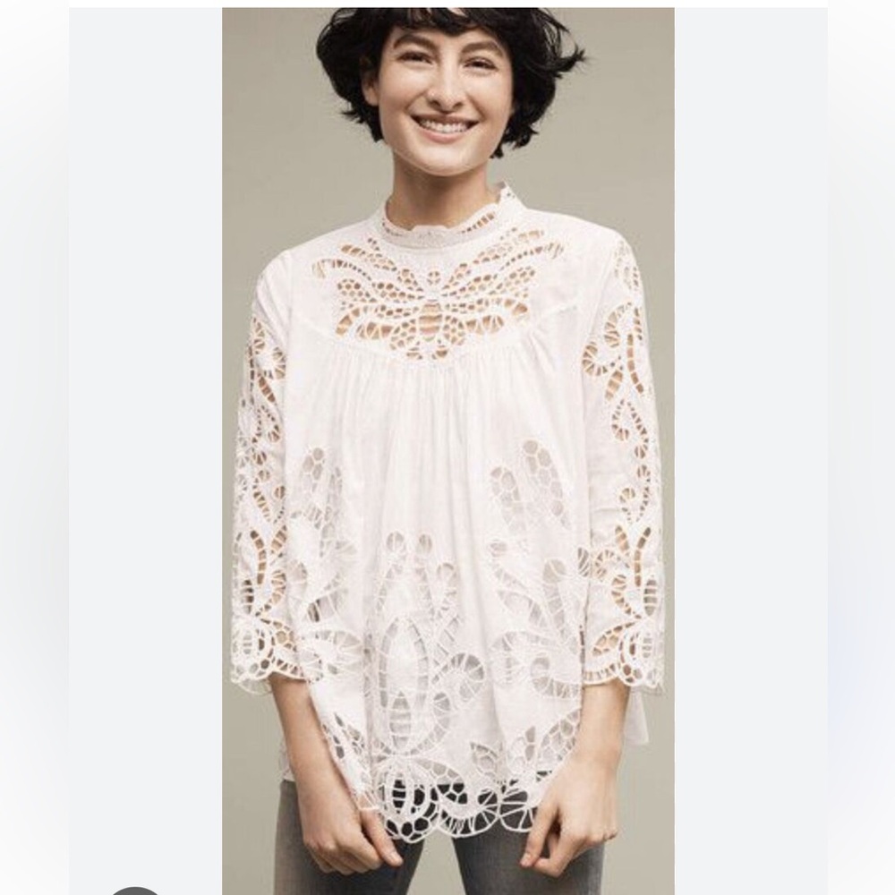 Harlyn Top Anthropologie White Eyelet Butterfly Lace Size XS EUC Very Pretty!